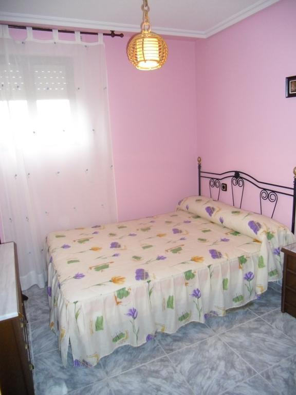 Casa Rural El Carrascal Valdefuentes de Sangusin Bagian luar foto