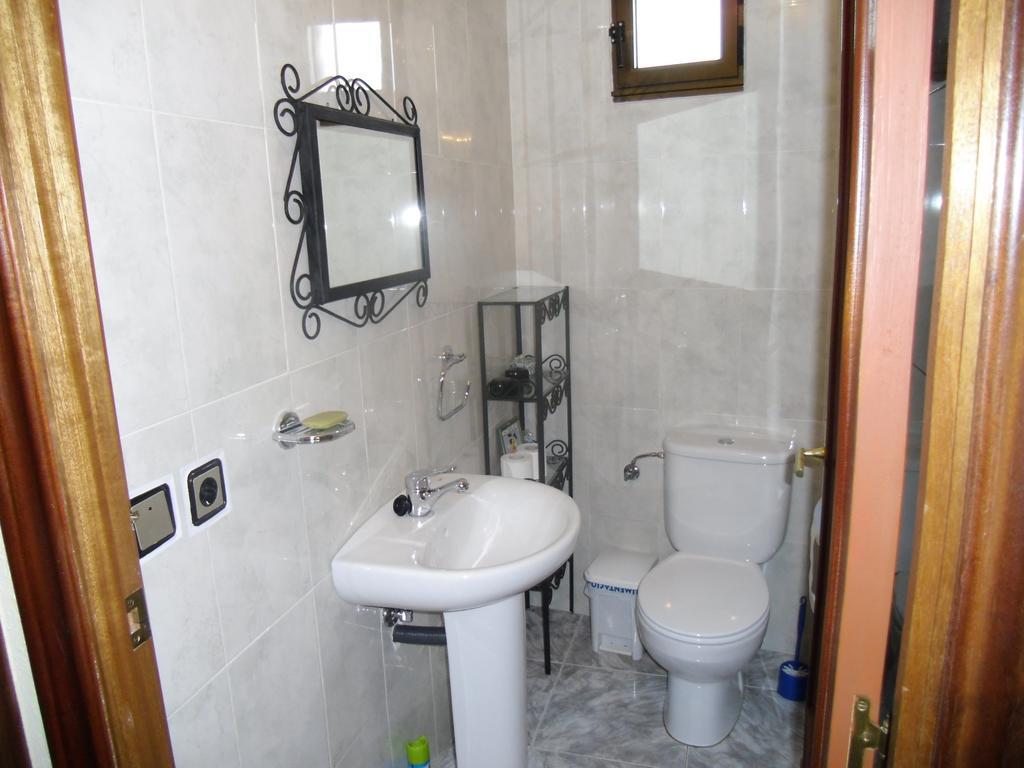 Casa Rural El Carrascal Valdefuentes de Sangusin Bagian luar foto