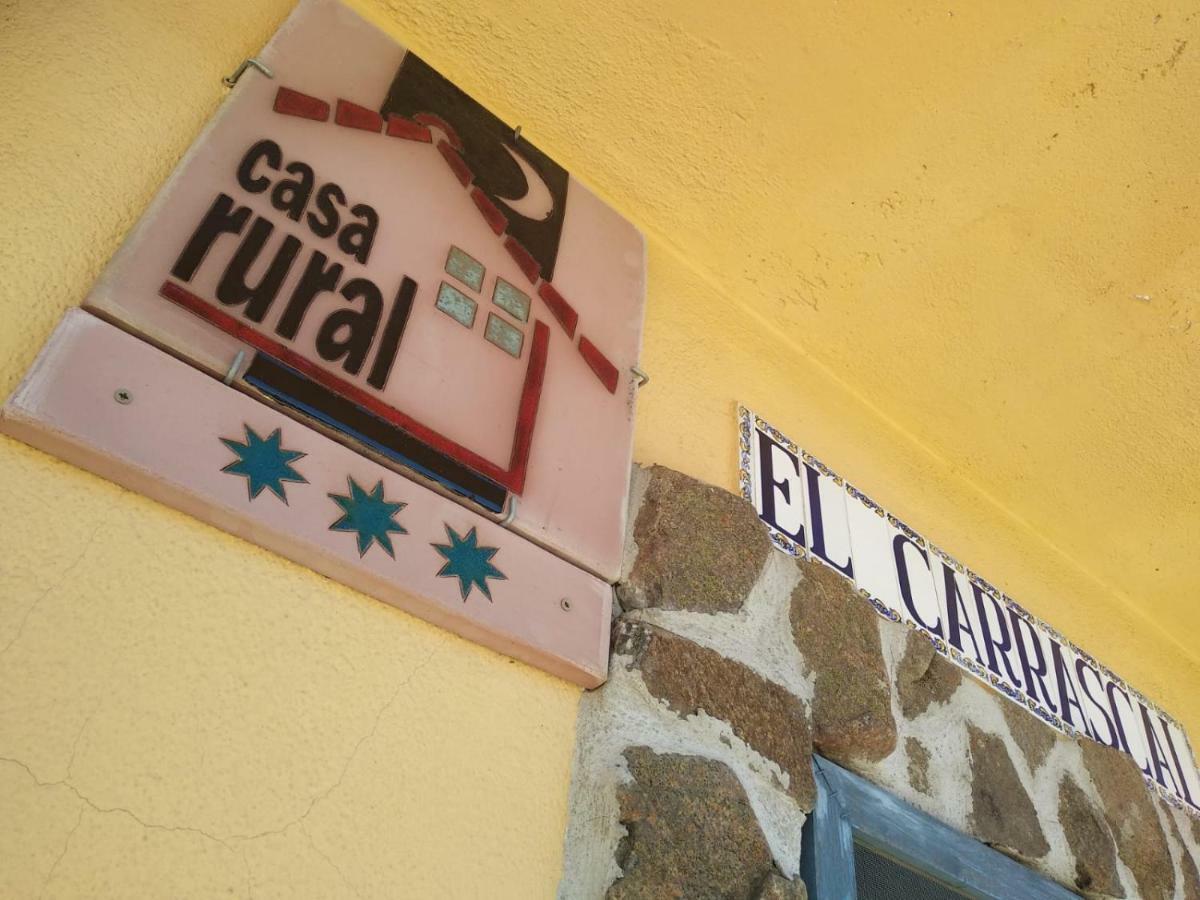 Casa Rural El Carrascal Valdefuentes de Sangusin Bagian luar foto